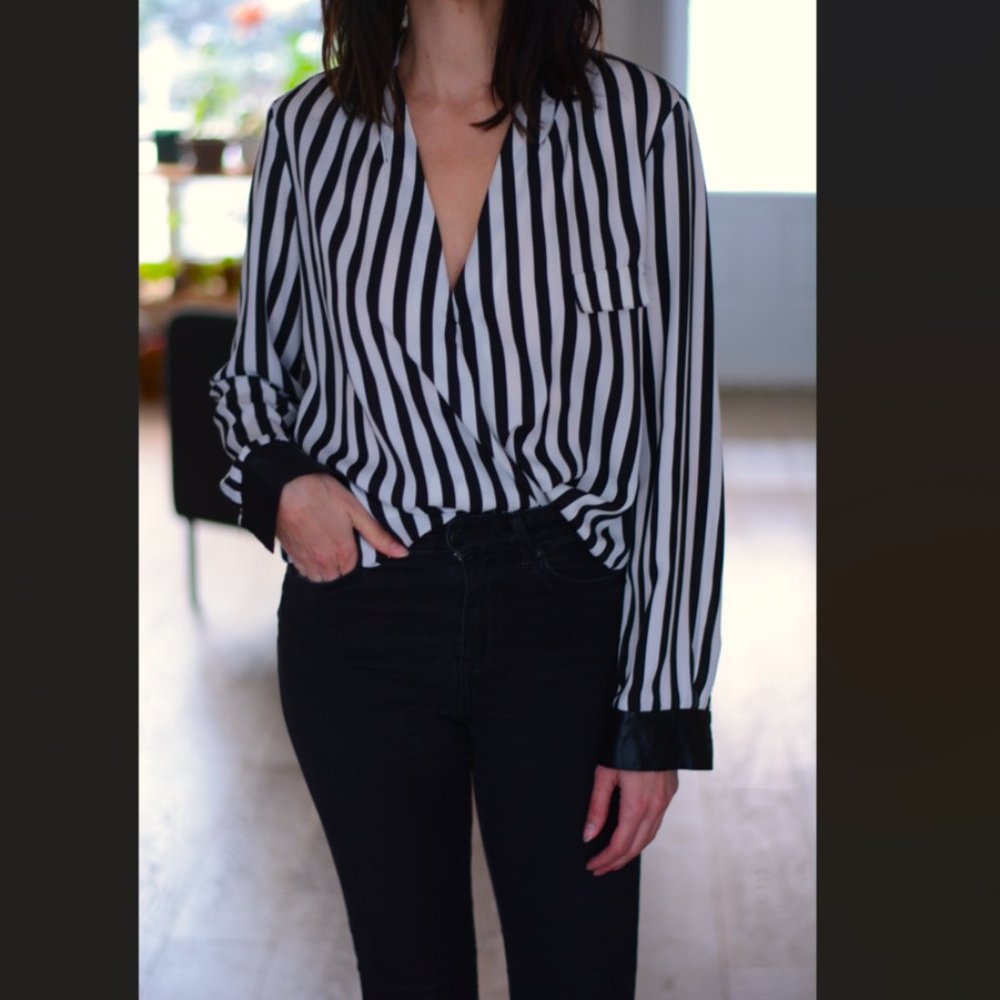 lined shirt